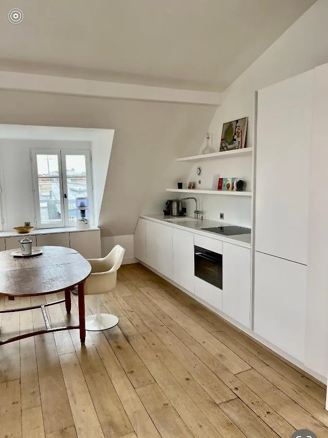 Tres Bel Appartement Haut De Gamme, Calme, Vue A 180 Degres Paris