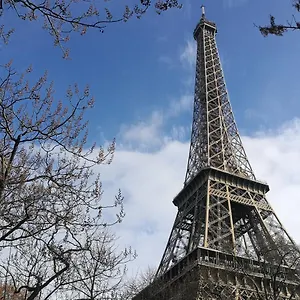  Apartment Proche De La Tour Eiffel