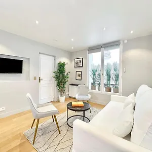  Apartment Deluxe Near The Tour Eiffel